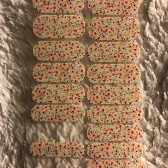 Jamberry Boutique - Picture 2 of 3